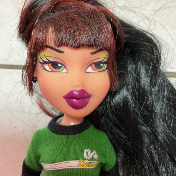 Bratz Funk Out Jade - Picture 3 of 8